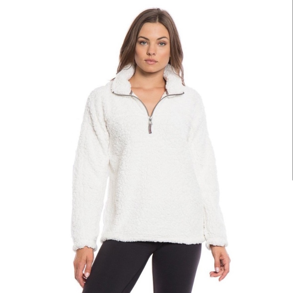 Dylan women’s True Grit white zip up